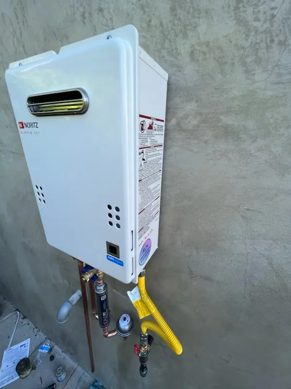 Tankless water heater installation for East Morningside homes